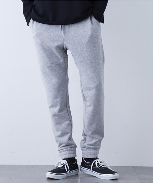 AKM（エイケイエム）の「【AKM Contemporary】スウェットテーパードジョガー（その他パンツ・メンズ・グレー/ブラック・LARGE/MEDIUM/SMALL）」の2枚目の写真