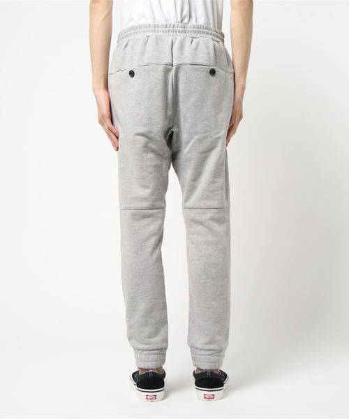 AKM（エイケイエム）の「【AKM Contemporary】スウェットテーパードジョガー（その他パンツ・メンズ・グレー/ブラック・LARGE/MEDIUM/SMALL）」の3枚目の写真