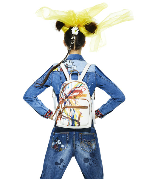 Desigual(デシグアル)の「「Desigual/デシグアル」リュック(バックパック/リュック・レディース・ホワイト系その他・FREE)」の1枚目の写真