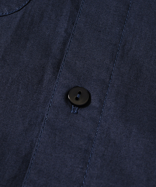 Candy Stripper(キャンディストリッパー)の「UNFOLD SHIRT ワンピース(ワンピース・レディース・ブラック/ネイビー/オフホワイト・1/2)」の9枚目の写真