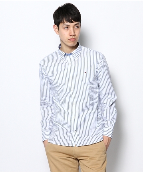 TOMMY HILFIGER（トミーヒルフィガー）の「REV REGINALD STRIPE SHIRT - CUSTOM FIT（シャツ/ブラウス・メンズ・ブルー/レッド・SMALL/MEDIUM/LARGE/X-LARGE/XX-LARGE）」の2枚目の写真