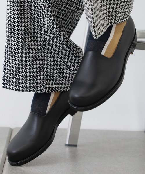 PADRONE(パドローネ)の「STUDIOUS別注 SLIP ON SHOES / PU8587-2202(スリッポン・メンズ・ブラック/ダークブラウン・41/43/40/42)」の16枚目の写真