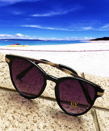 ウェリントン型サングラス