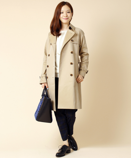 Demi-Luxe BEAMS（デミルクス ビームス）の「Demi-Luxe BEAMS / ラグランスリーブ トレンチコート（トレンチコート・レディース・ベージュ/ネイビー・36/38）」の15枚目の写真