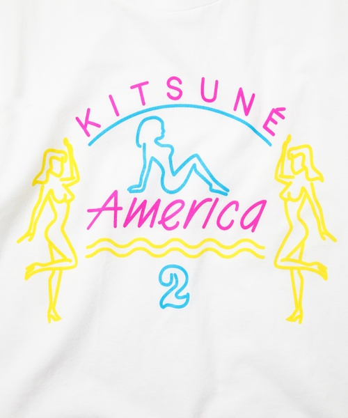 Maison Kitsune（メゾンキツネ）の「【KITSUNE TEE】KITSUNE AMERICA 2（Tシャツ/カットソー・メンズ・ホワイト/ブラック・X-SMALL/SMALL/MEDIUM/LARGE）」の4枚目の写真