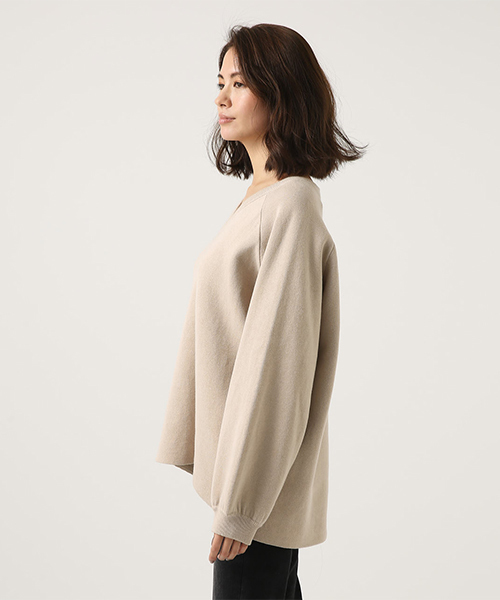 AZUL by moussy(アズールバイマウジー)の「SWEATTER V/N LOOSE TOPS/セーター Vネック ルーズトップス(ニット/セーター・レディース・ブラック/ライトパープル/ライトベージュ・SMALL/MEDIUM)」の7枚目の写真