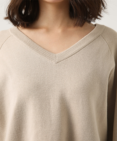 AZUL by moussy(アズールバイマウジー)の「SWEATTER V/N LOOSE TOPS/セーター Vネック ルーズトップス(ニット/セーター・レディース・ブラック/ライトパープル/ライトベージュ・SMALL/MEDIUM)」の5枚目の写真