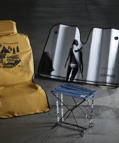 JACK & MARIE（ジャックアンドマリー）の「HONEY × JACK & MARIE　サンシェード　スタンダード（アウトドアグッズ・レディース・ブラック×ホワイト・ONE SIZE）」の3枚目の写真