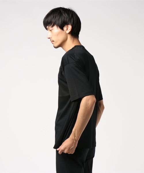 Mackintosh(マッキントッシュ)の「V-NECK TEE(Tシャツ/カットソー・メンズ・ブラック・S/M/L)」の2枚目の写真