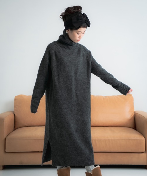 Libra Cue（リブラ キュー）の「Libra タートルネックロングニットワンピース（ワンピース・レディース・ブラック/グレー/アイボリー・FREE）」の6枚目の写真