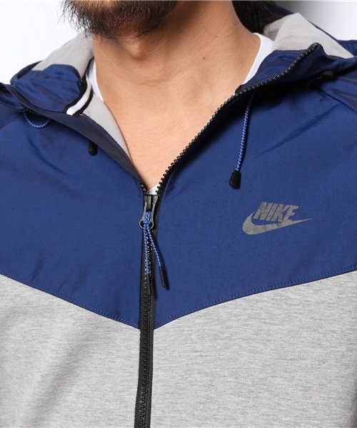 BEAMS（ビームス）の「NIKE / テック ウィンドランナー 1MM イリデセント（ブルゾン・メンズ・グレー/ブラック/ブルー・LARGE/MEDIUM/SMALL）」の9枚目の写真
