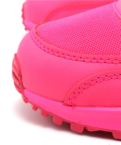 BEAMS BOY（ビームスボーイ）の「NIKE / エアマックス 90GS（345017-601）（スニーカー・レディース・ピンク・25/24/24.5/23.5）」の5枚目の写真