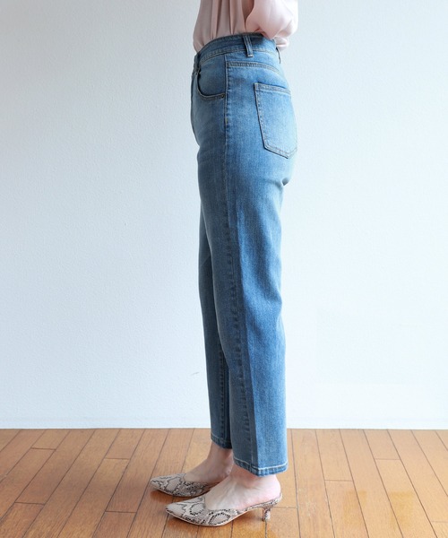 andme(アンドミー)の「ハイウエストストレッチデニムパンツ(デニムパンツ・レディース・ネイビー/ブルー/ブラック系その他・M/L)」の17枚目の写真