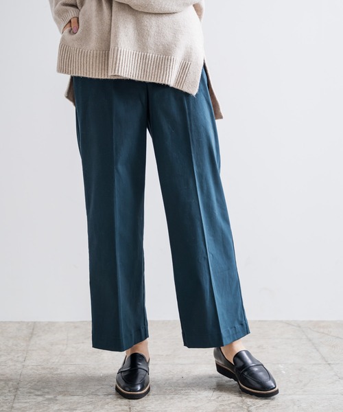 LEPSIM（レプシィム）の「ピーチストレートパンツ　891765（チノパンツ・レディース・チャコールグレー/ダークグリーン/ブラウン/オフホワイト・SMALL/MEDIUM/LARGE/SS）」の4枚目の写真