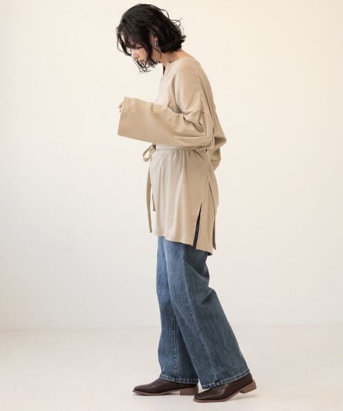 Bab（バブ）の「【WEB限定】2WAYバックカシュクールTOPS（Tシャツ/カットソー・レディース・ブラック/ベージュ/ブラウン/アイボリー・FREE）」の15枚目の写真