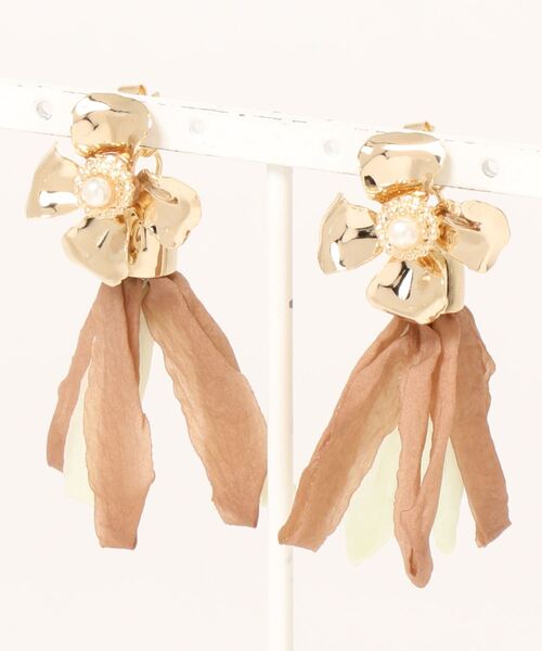 apres jour（アプレジュール）の「【apres jour×ARIAZ】フリンジピアス（ピアス（両耳用）・レディース・ダークブラウン/アイボリー/モカ・FREE）」の6枚目の写真