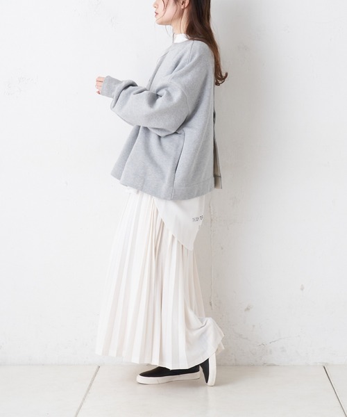 PUAL CE CIN（ピュアルセシン）の「プリーツスカート（スカート・レディース・グレー/アイボリー/スミクロ/ライトベージュ・FREE）」の5枚目の写真