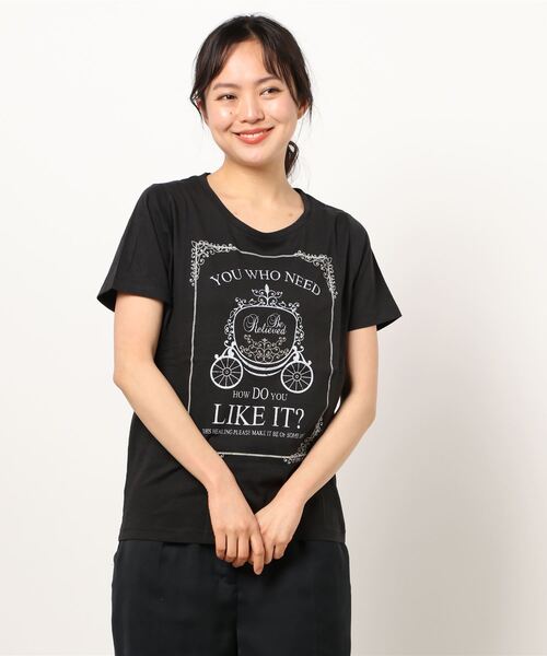 VIBGYOR Women（ヴィブジョー　ウィメン）の「AC 馬車ﾌﾟﾘﾝﾄT（AB)（Tシャツ/カットソー・レディース・ホワイト/ブラック/グレー/ピンク・MEDIUM/LARGE）」の3枚目の写真