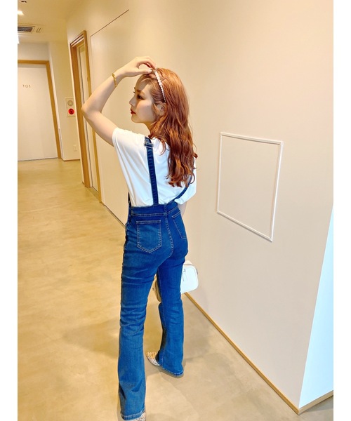 jumelle（ジュメロ）の「ストレッチデニムオーバーオール（サロペット/オーバーオール・レディース・ブラック/ブルー・SMALL/MEDIUM）」の9枚目の写真