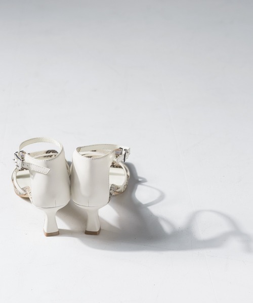 LAUTREAMONT（ロートレアモン）の「パイソンスクエアサンダル（サンダル・レディース・アイボリー/ブラウン系その他・23.0cm/24.0cm/23.5cm）」の8枚目の写真