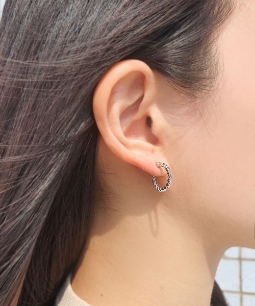CEMONEMO(セモネモ)の「ツイスト リングピアス 2セット(ピアス(両耳用)・レディース・その他1/その他2/その他3/その他4/その他5/その他6・FREE)」の13枚目の写真