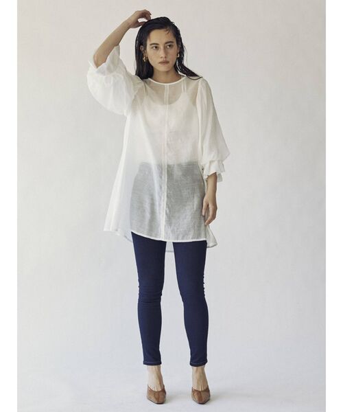 THE DAYZ TOKYO(ザデイズトーキョー)の「【THE DAYZ TOKYO】キャンディースリーブフレアチュニック(シャツ/ブラウス・レディース・オフホワイト/ブラック・FREE)」の3枚目の写真