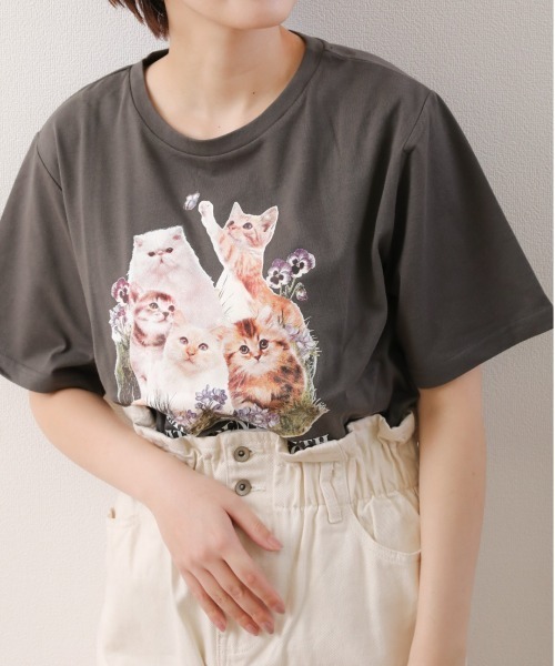 sakishimatokyo(サキシマトーキョー)の「【ZOZO限定】サキシマamp「CATプリントTee」(Tシャツ/カットソー・レディース・ホワイト/ライトブルー/ブラック/アイボリー・FREE)」の3枚目の写真