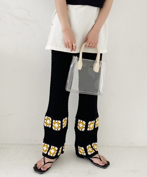 Heather（ヘザー）の「カラークロシェフレアパンツ 955018（その他パンツ・レディース・ベージュ系/ブラック系・FREE）」の2枚目の写真