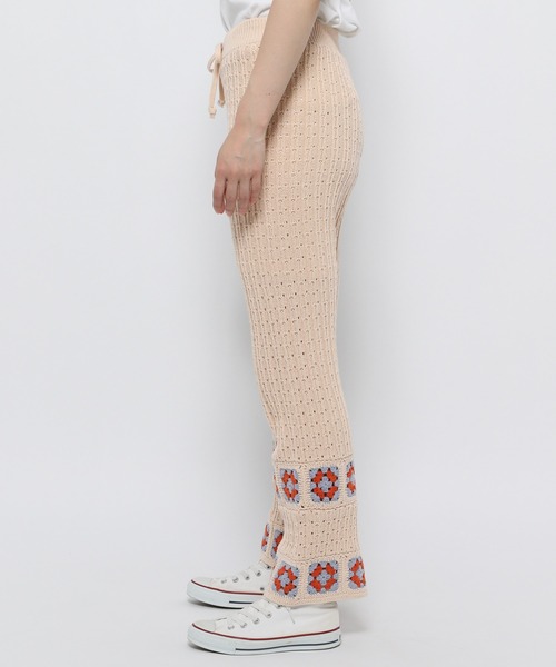 Heather（ヘザー）の「カラークロシェフレアパンツ 955018（その他パンツ・レディース・ベージュ系/ブラック系・FREE）」の14枚目の写真