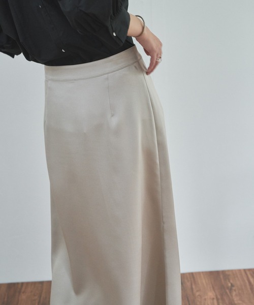 audrey and john wad（オードリーアンドジョンワッド）の「サテンツイル フレアスカート（スカート・レディース・ライトグレー/ブラック/アイボリー・S/M）」の17枚目の写真