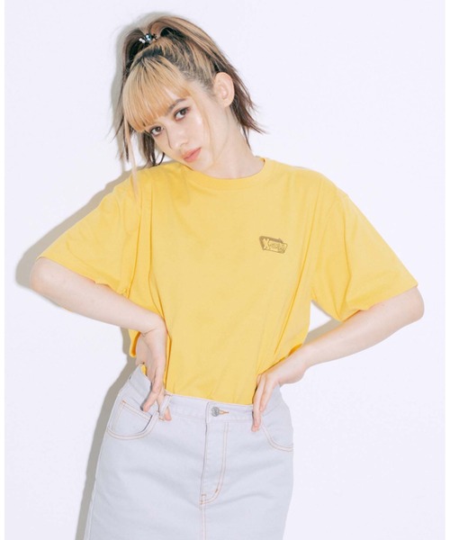 X-girl（エックスガール）の「HAMBURGER S/S TEE（Tシャツ/カットソー・レディース・ブラック/ホワイト/イエロー・L/XL/M/S）」の4枚目の写真