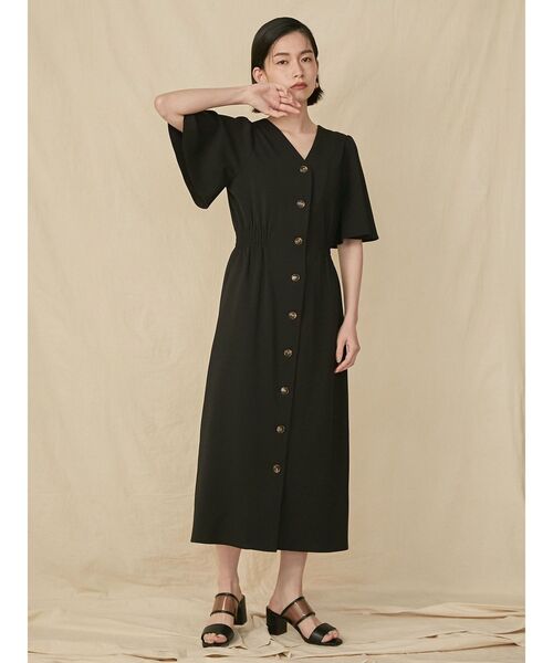 COTORICA(コトリカ)の「リネンライクVネックワンピース(ワンピース・レディース・ブラック/ベージュ/ダークオレンジ・FREE)」の2枚目の写真