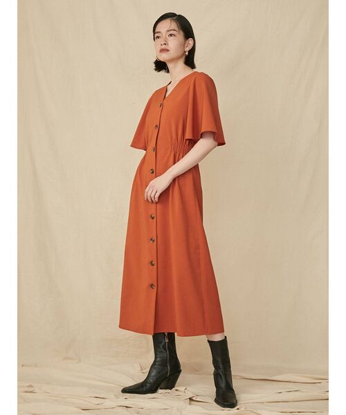 COTORICA(コトリカ)の「リネンライクVネックワンピース(ワンピース・レディース・ブラック/ベージュ/ダークオレンジ・FREE)」の9枚目の写真