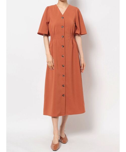 COTORICA(コトリカ)の「リネンライクVネックワンピース(ワンピース・レディース・ブラック/ベージュ/ダークオレンジ・FREE)」の22枚目の写真