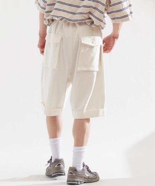 UNPERFECT（アンパーフェクト）の「[WEB限定] UNPERFECT LINEN SHORT PANTS（カーゴパンツ・メンズ・ホワイト/キナリ・4/3）」の4枚目の写真