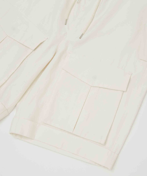 UNPERFECT（アンパーフェクト）の「[WEB限定] UNPERFECT LINEN SHORT PANTS（カーゴパンツ・メンズ・ホワイト/キナリ・4/3）」の12枚目の写真