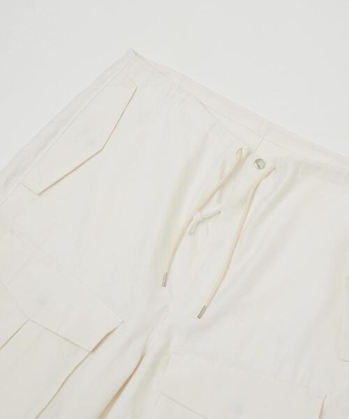 UNPERFECT（アンパーフェクト）の「[WEB限定] UNPERFECT LINEN SHORT PANTS（カーゴパンツ・メンズ・ホワイト/キナリ・4/3）」の17枚目の写真