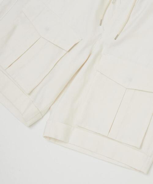 UNPERFECT（アンパーフェクト）の「[WEB限定] UNPERFECT LINEN SHORT PANTS（カーゴパンツ・メンズ・ホワイト/キナリ・4/3）」の18枚目の写真