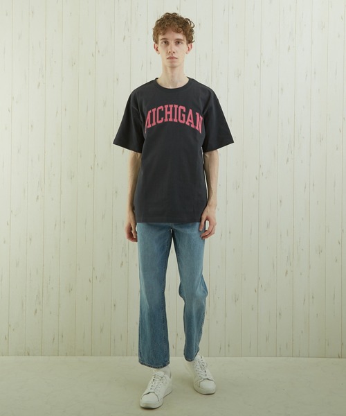 TONE SELECT WEAR(トーンセレクトウェア)の「【TONE BY AS】カレッジプリントTEE(BL)(Tシャツ/カットソー・メンズ・ホワイト/ブラック/杢グレー・MEDIUM/LARGE)」の2枚目の写真