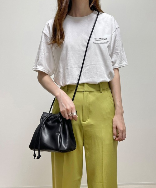 cuorequal(クオレコール)の「cuorequal黒色英字ロゴ半袖Tシャツ(Tシャツ/カットソー・レディース・ホワイト・SMALL/MEDIUM/LARGE/X-LARGE)」の10枚目の写真