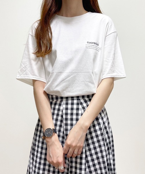 cuorequal(クオレコール)の「cuorequal黒色英字ロゴ半袖Tシャツ(Tシャツ/カットソー・レディース・ホワイト・SMALL/MEDIUM/LARGE/X-LARGE)」の9枚目の写真