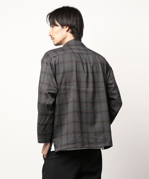 BACK NUMBER（バックナンバー）の「【BACK NUMBER】ハーフジップレイヤード（アンサンブル・メンズ・ベージュ/ブラック×ホワイト/チャコールグレー×ブラック・L/M/XL）」の4枚目の写真