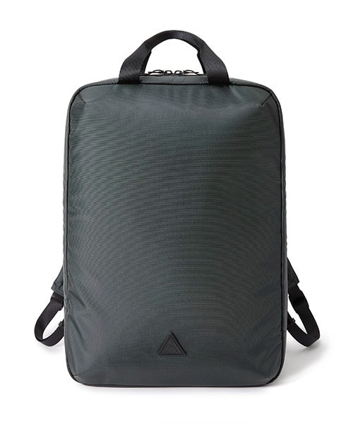 ANONYM CRAFTSMAN DESIGN（アノニムクラフツマンデザイン）の「【ANONYM CRAFTSMAN DESIGN / アノニム クラフツマン デザイン】DAY TRIPPER BACKPACK M ECO　多機能リュック（バックパック/リュック・メンズ・グレー/オリーブドラブ/カーキブラウン/ブラック・FREE）」の3枚目の写真