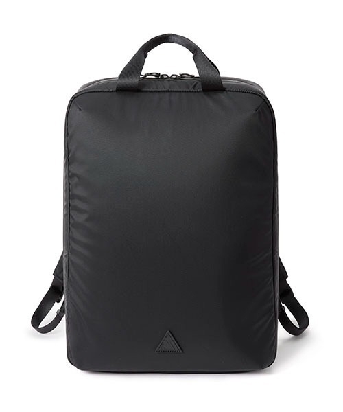 ANONYM CRAFTSMAN DESIGN（アノニムクラフツマンデザイン）の「【ANONYM CRAFTSMAN DESIGN / アノニム クラフツマン デザイン】DAY TRIPPER BACKPACK M ECO　多機能リュック（バックパック/リュック・メンズ・グレー/オリーブドラブ/カーキブラウン/ブラック・FREE）」の2枚目の写真