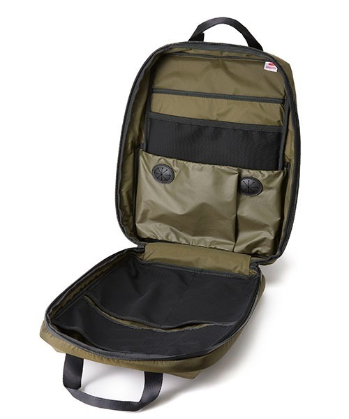 ANONYM CRAFTSMAN DESIGN（アノニムクラフツマンデザイン）の「【ANONYM CRAFTSMAN DESIGN / アノニム クラフツマン デザイン】DAY TRIPPER BACKPACK M ECO　多機能リュック（バックパック/リュック・メンズ・グレー/オリーブドラブ/カーキブラウン/ブラック・FREE）」の22枚目の写真