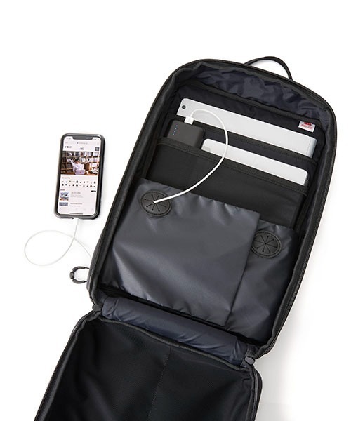 ANONYM CRAFTSMAN DESIGN（アノニムクラフツマンデザイン）の「【ANONYM CRAFTSMAN DESIGN / アノニム クラフツマン デザイン】DAY TRIPPER BACKPACK M ECO　多機能リュック（バックパック/リュック・メンズ・グレー/オリーブドラブ/カーキブラウン/ブラック・FREE）」の13枚目の写真