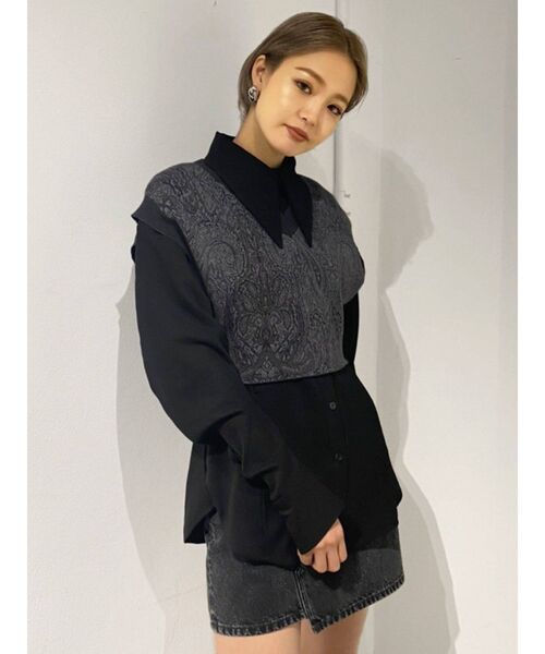 EMODA（エモダ）の「ウエストカーブオーバーシャツ（シャツ/ブラウス・レディース・ブラック/その他/ベージュ・FREE）」の17枚目の写真