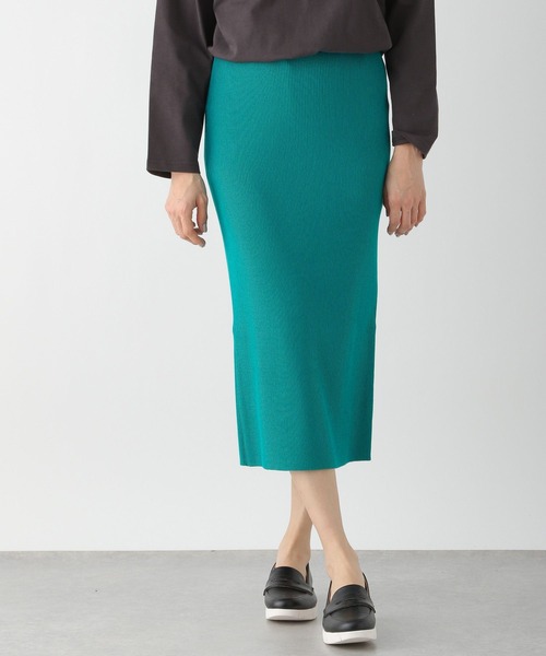 LEPSIM(レプシィム)の「【選べる丈シリーズ】12ゲージ洗えるケアニットスカート 948652(スカート・レディース・ブラック/ブラウン/グレー/グレイッシュベージュ/グリーン/ネイビー/ベージュ系その他/カーキ/レッド/オフホワイト/オレンジ・FREE/TALL)」の9枚目の写真
