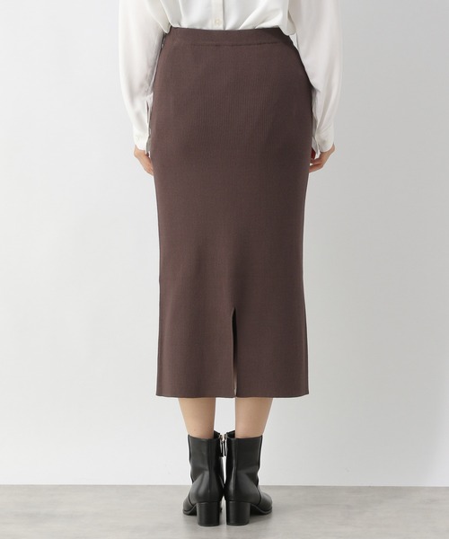 LEPSIM(レプシィム)の「【選べる丈シリーズ】12ゲージ洗えるケアニットスカート 948652(スカート・レディース・ブラック/ブラウン/グレー/グレイッシュベージュ/グリーン/ネイビー/ベージュ系その他/カーキ/レッド/オフホワイト/オレンジ・FREE/TALL)」の20枚目の写真