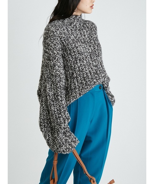 Mila Owen（ミラオーウェン）の「短丈MIX糸ワイドリブニット（ニット/セーター・レディース・ベージュ/ブラック/ブルー・FREE）」の16枚目の写真